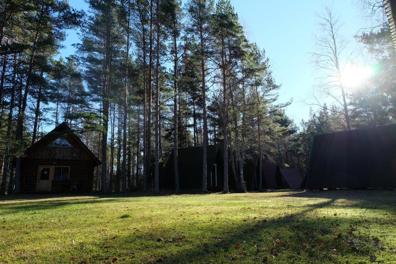 Tahkuna Puhkekeskus Hiiumaa エクステリア 写真